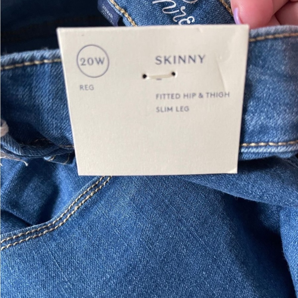 Universal Thread Jeans - Picture 7 of 9